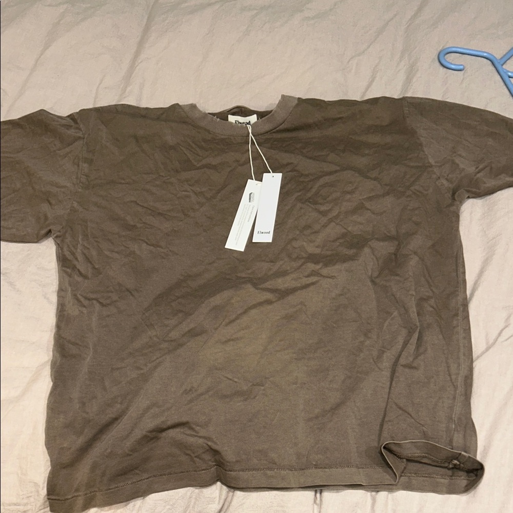 Elwood Tee